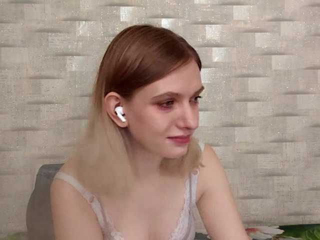 SonyaFoxxx live cam on BongaCams