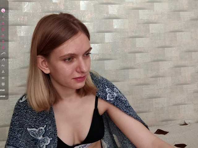 SonyaFoxxx live cam on BongaCams