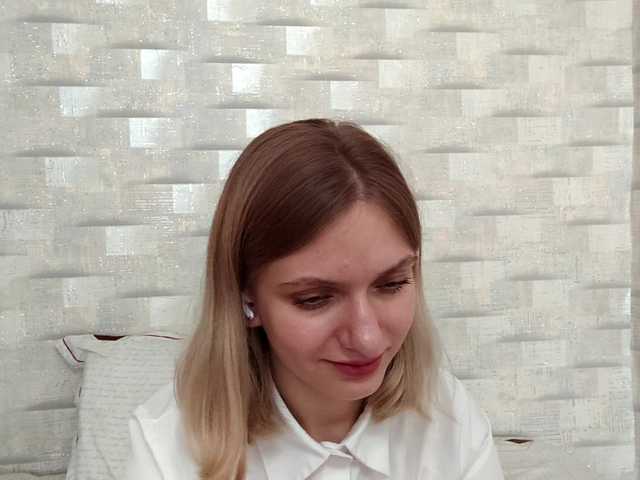 SonyaFoxxx live cam on BongaCams