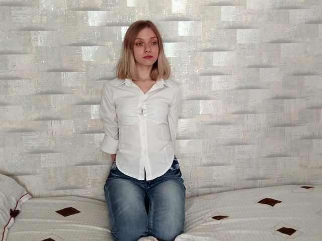SonyaFoxxx live cam on BongaCams