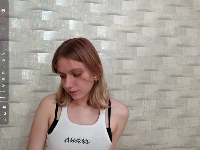 SonyaFoxxx live cam on BongaCams