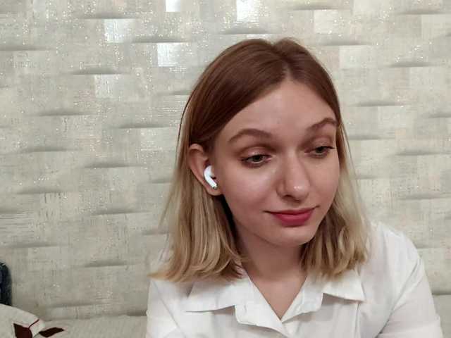 SonyaFoxxx live cam on BongaCams