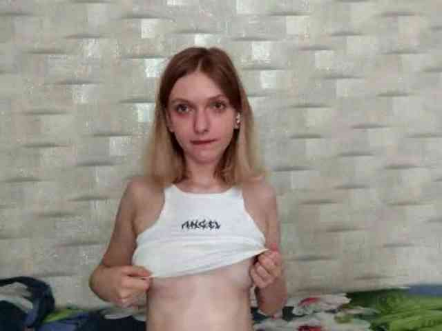 Model: SonyaFoxxx