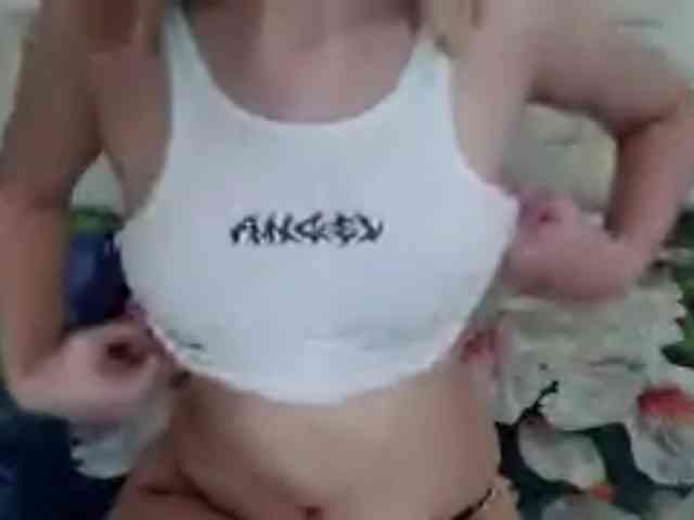 Model: SonyaFoxxx