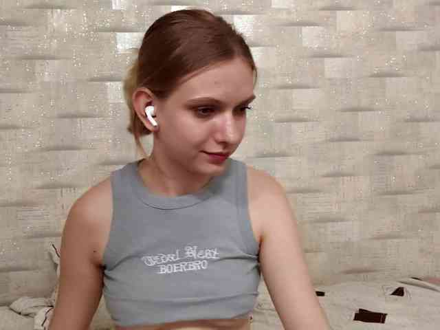 Model: SonyaFoxxx