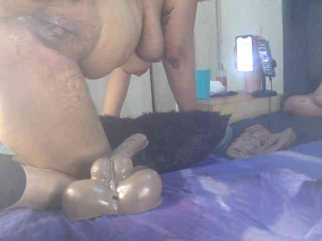 Model: girldem12345