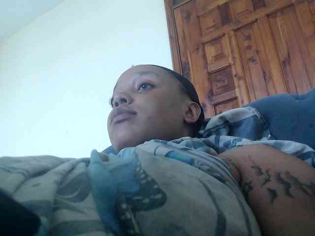 Girldem12345 webcam