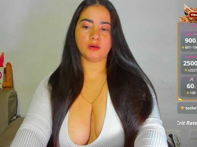 Eva-bigtits