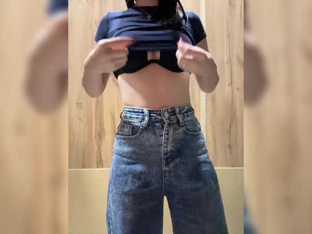 Your-baby00 live cam on BongaCams