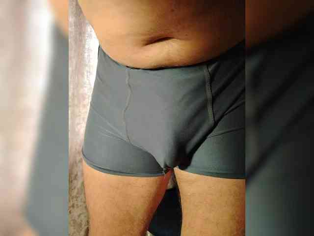 Oleg351 Sex Cam Show