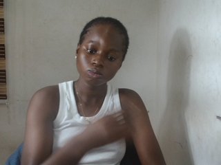 Sluttykittyx's Live Webcam