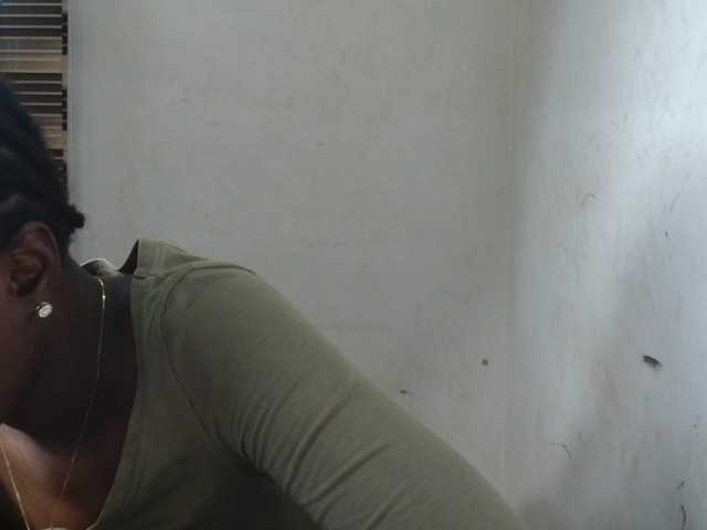 Sluttykittyx live webcam show