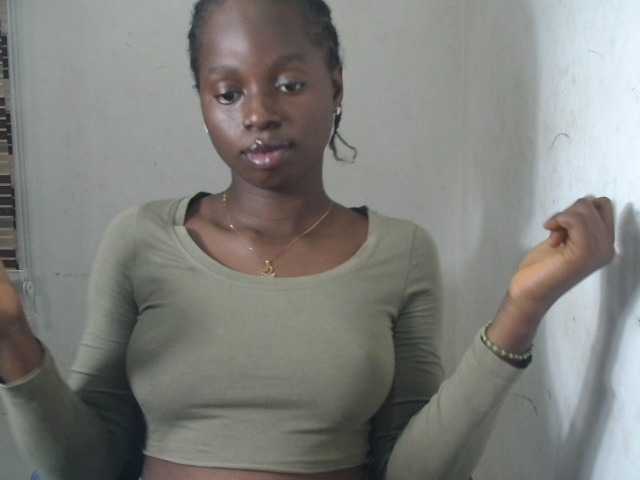 Sluttykittyx live webcam show