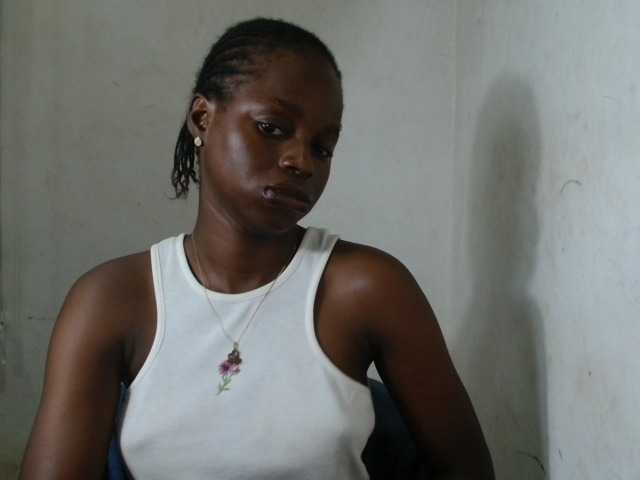 Sluttykittyx live cam on BongaCams
