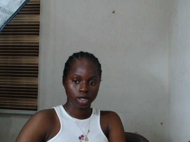 Sluttykittyx live webcam show
