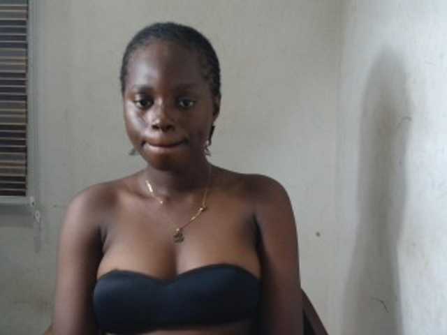 Sluttykittyx live webcam show