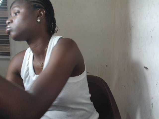 Sluttykittyx live webcam show
