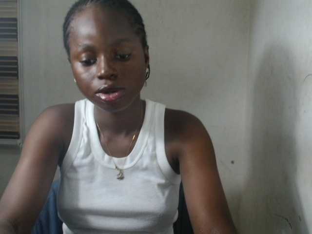 Sluttykittyx live cam on BongaCams