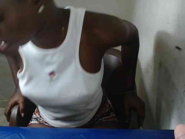 Sluttykittyx webcam