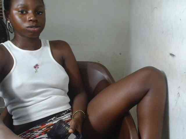 Sluttykittyx webcam