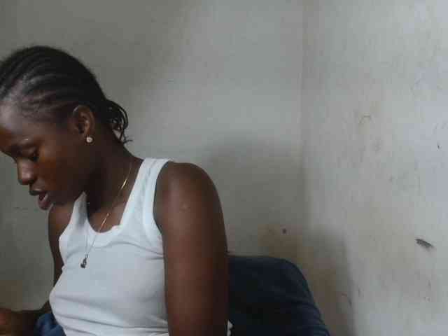 Sluttykittyx webcam