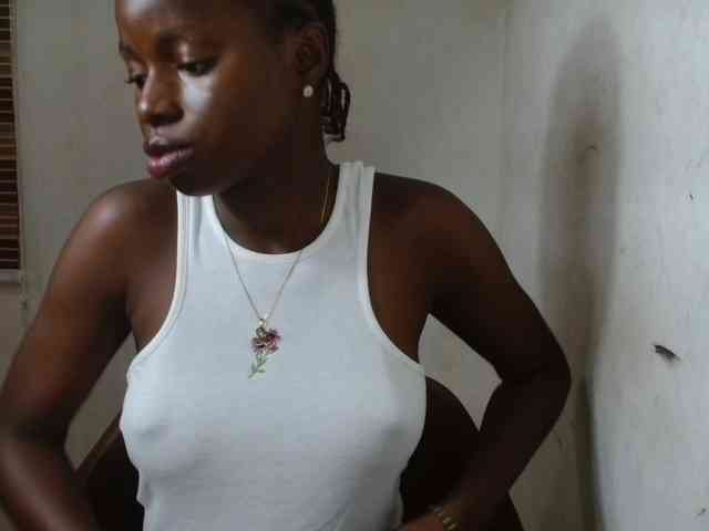 Sluttykittyx webcam