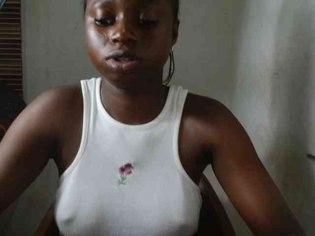 Sluttykittyx webcam