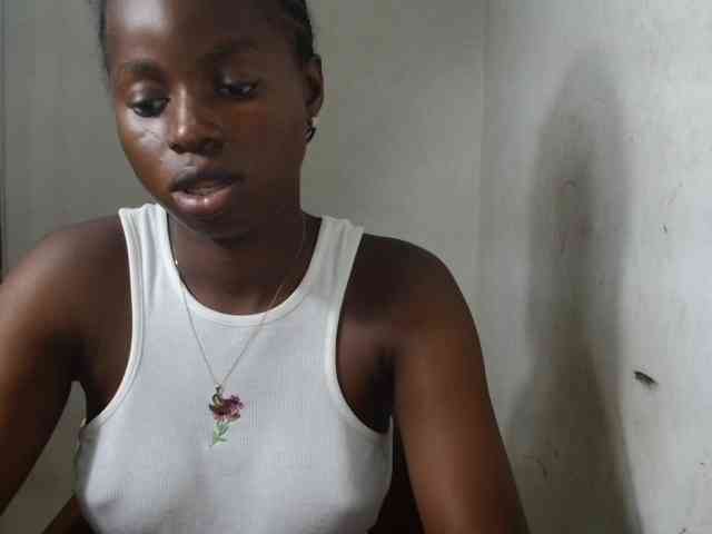 Sluttykittyx webcam