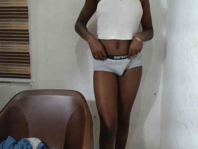 Sluttykittyx webcam