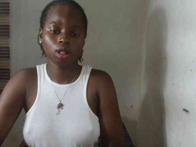 Sluttykittyx webcam