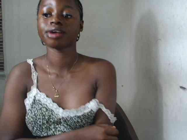 Sluttykittyx webcam