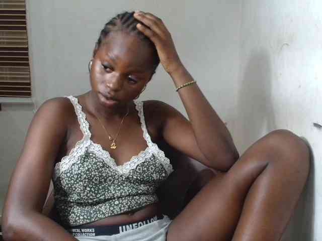 Sluttykittyx webcam
