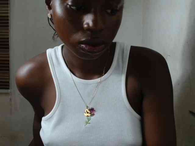 Sluttykittyx webcam