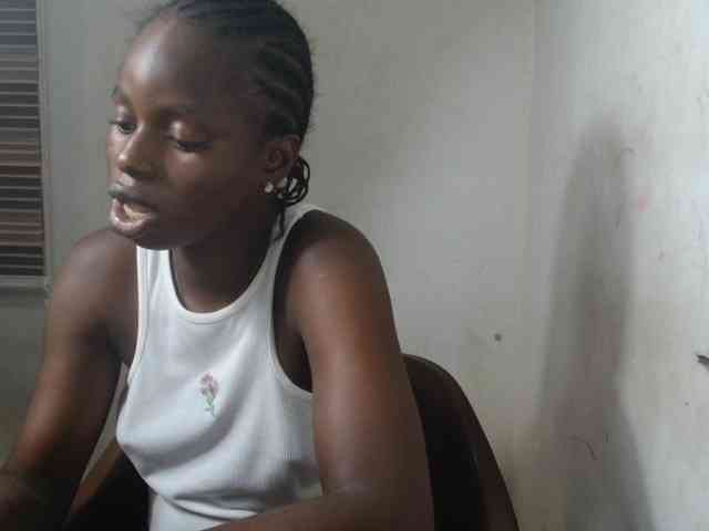 Sluttykittyx webcam