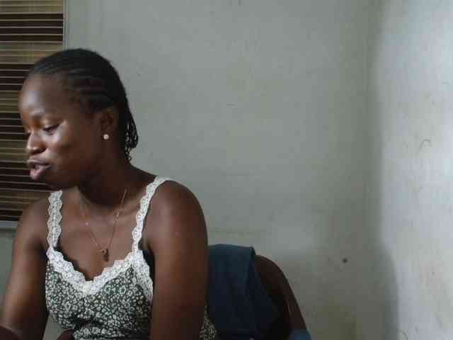 Sluttykittyx webcam