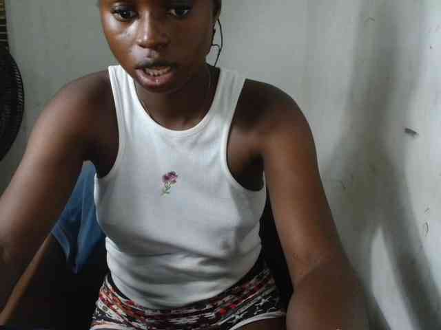 Sluttykittyx webcam