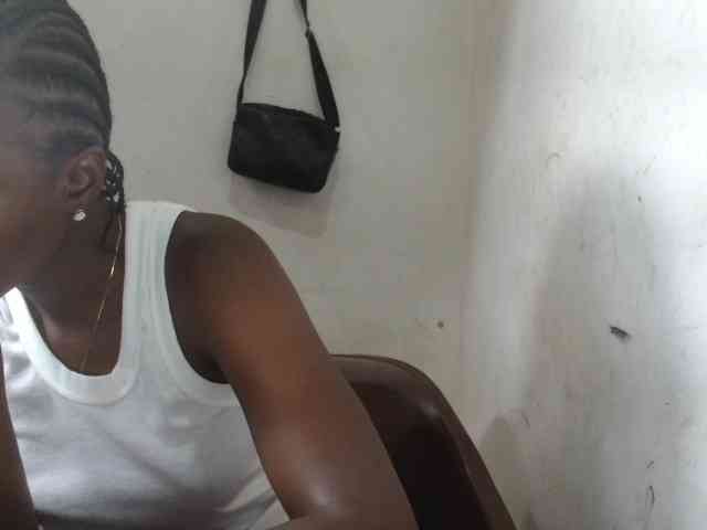 Sluttykittyx webcam