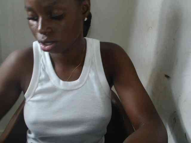 Sluttykittyx webcam