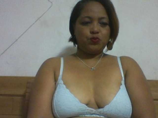 Annabellah live webcam show