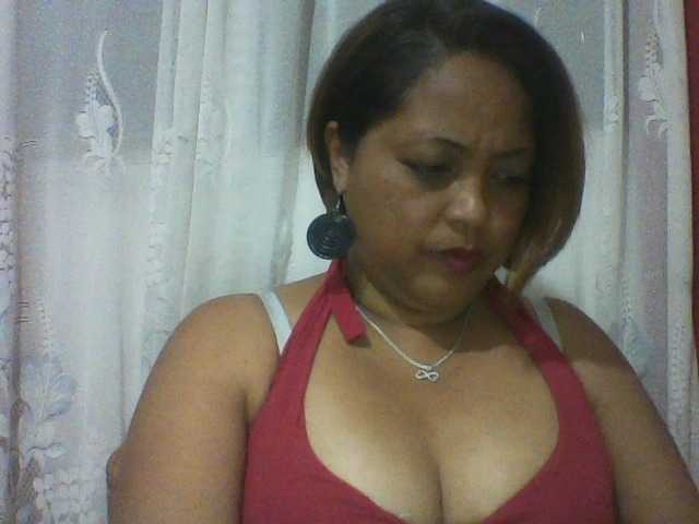 Annabellah live cam on BongaCams