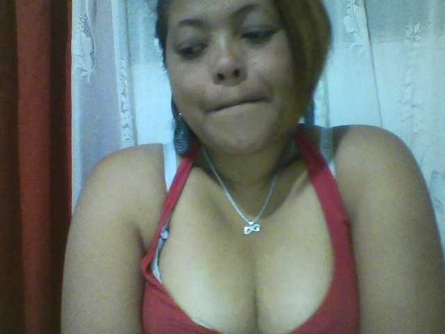 Annabellah live webcam show