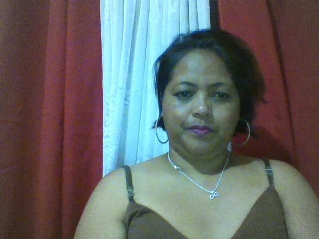 Annabellah live cam on BongaCams