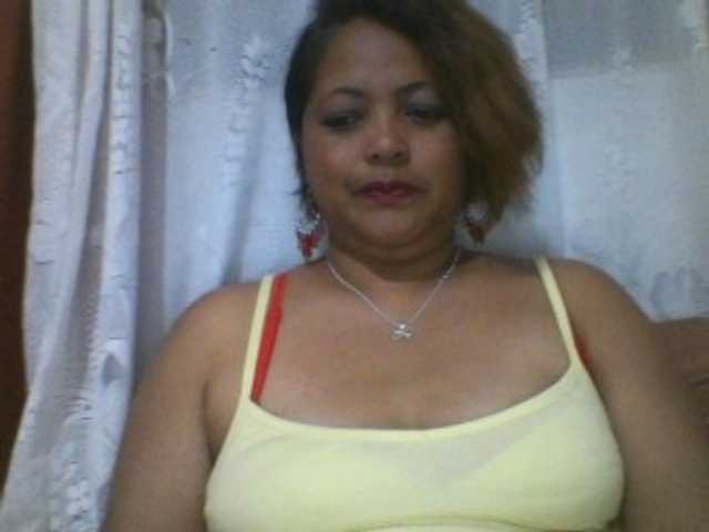Annabellah live webcam show