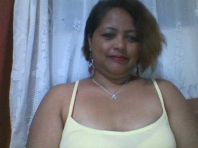 Annabellah live webcam show