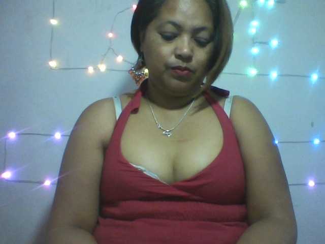 le modèle Annabellah est en webcam porno dans un show sur le site bongacams, il possède les tags suivants: Ebony,Brunette,Shaved