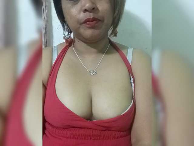 Annabellah live cam on BongaCams