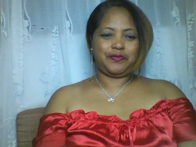 Annabellah live webcam show