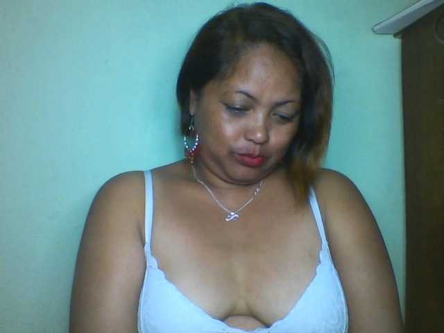 Annabellah live cam on BongaCams