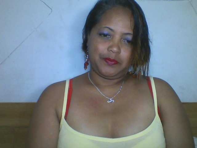 Annabellah live webcam show