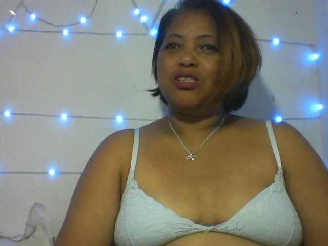 Annabellah live cam on BongaCams